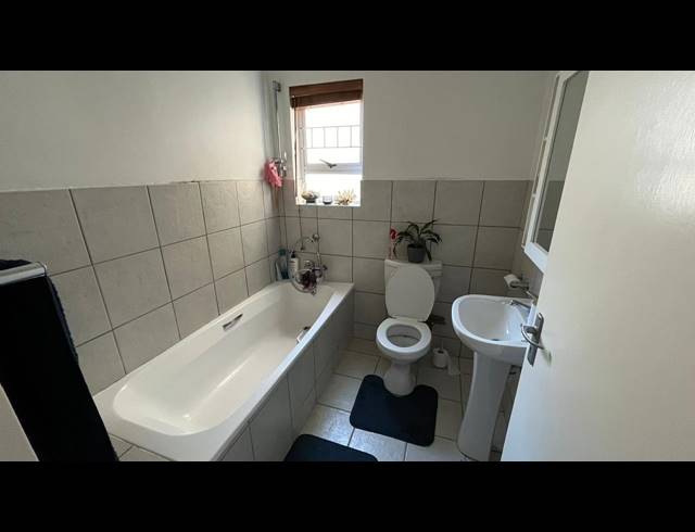 2 BEDROOM APARTMENT TO LET IN CENTURY CITY
